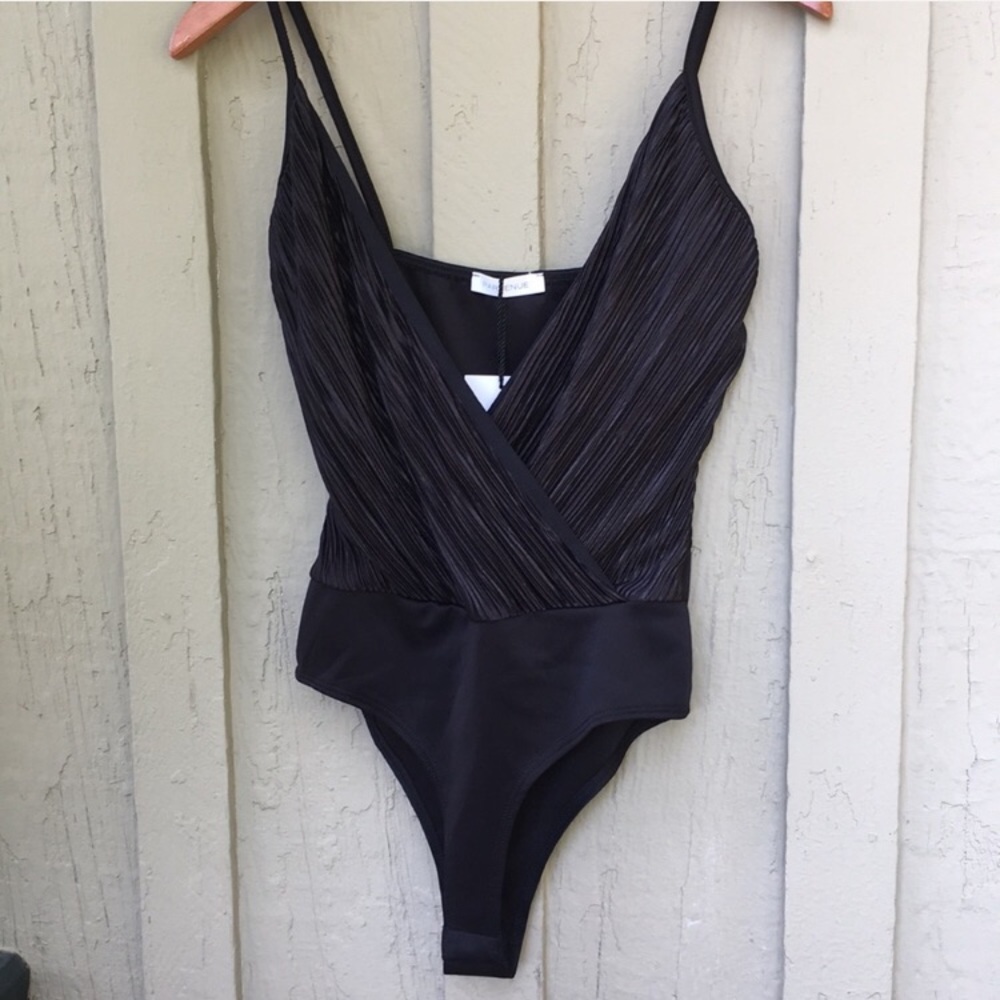 new. sexy black pleated bodysuit - Picture 2 of 6